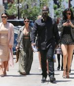 Access_Kardashian_8.jpg