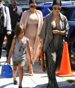 Access_Kardashian_79.jpeg