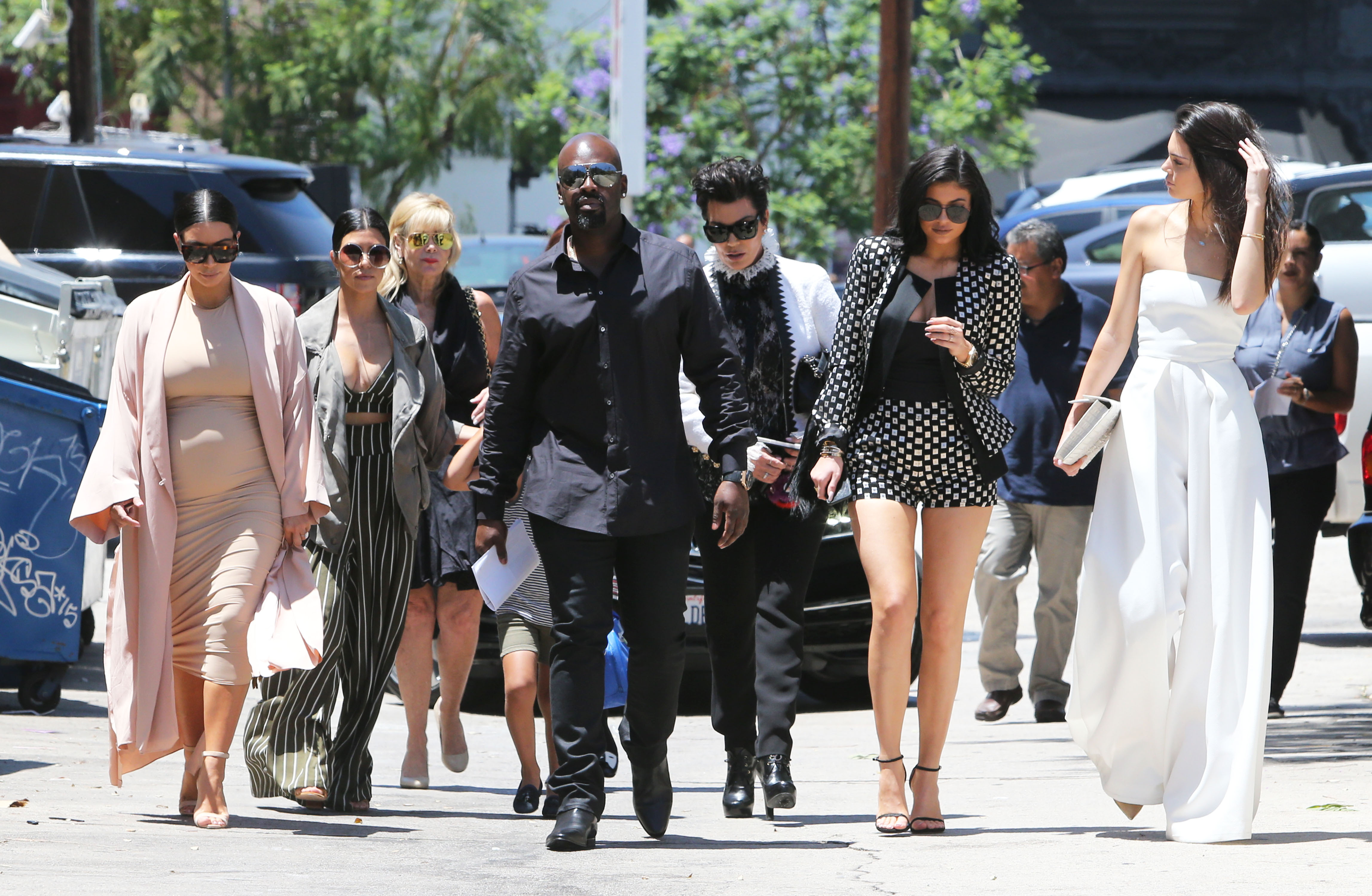 Access_Kardashian_6.jpg