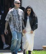 Access_Kardashian_4.jpg