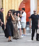 Access_Kardashian_103.jpg