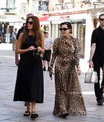 Access_Kardashian_120.jpg