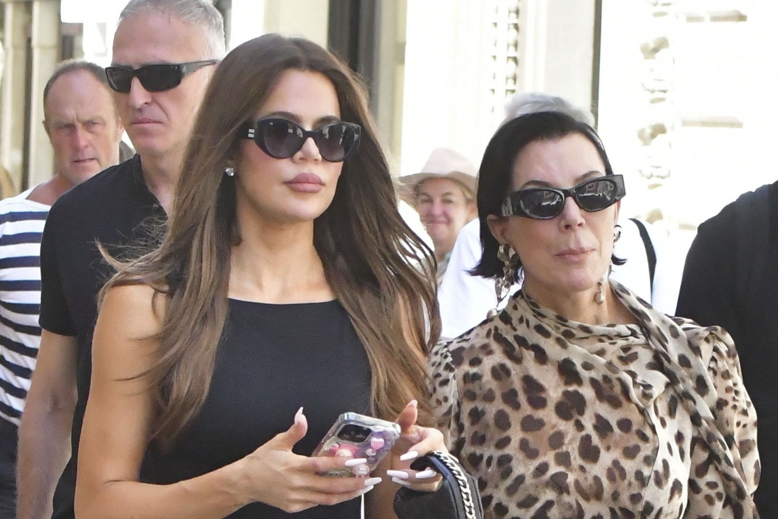 Access_Kardashian_128.jpg