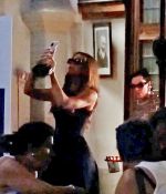 Access_Kardashian_30.jpg
