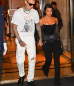 Access_Kardashian_4.jpg