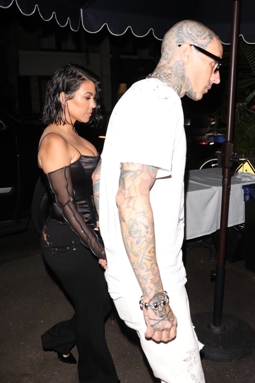 Access_Kardashian_14.jpg