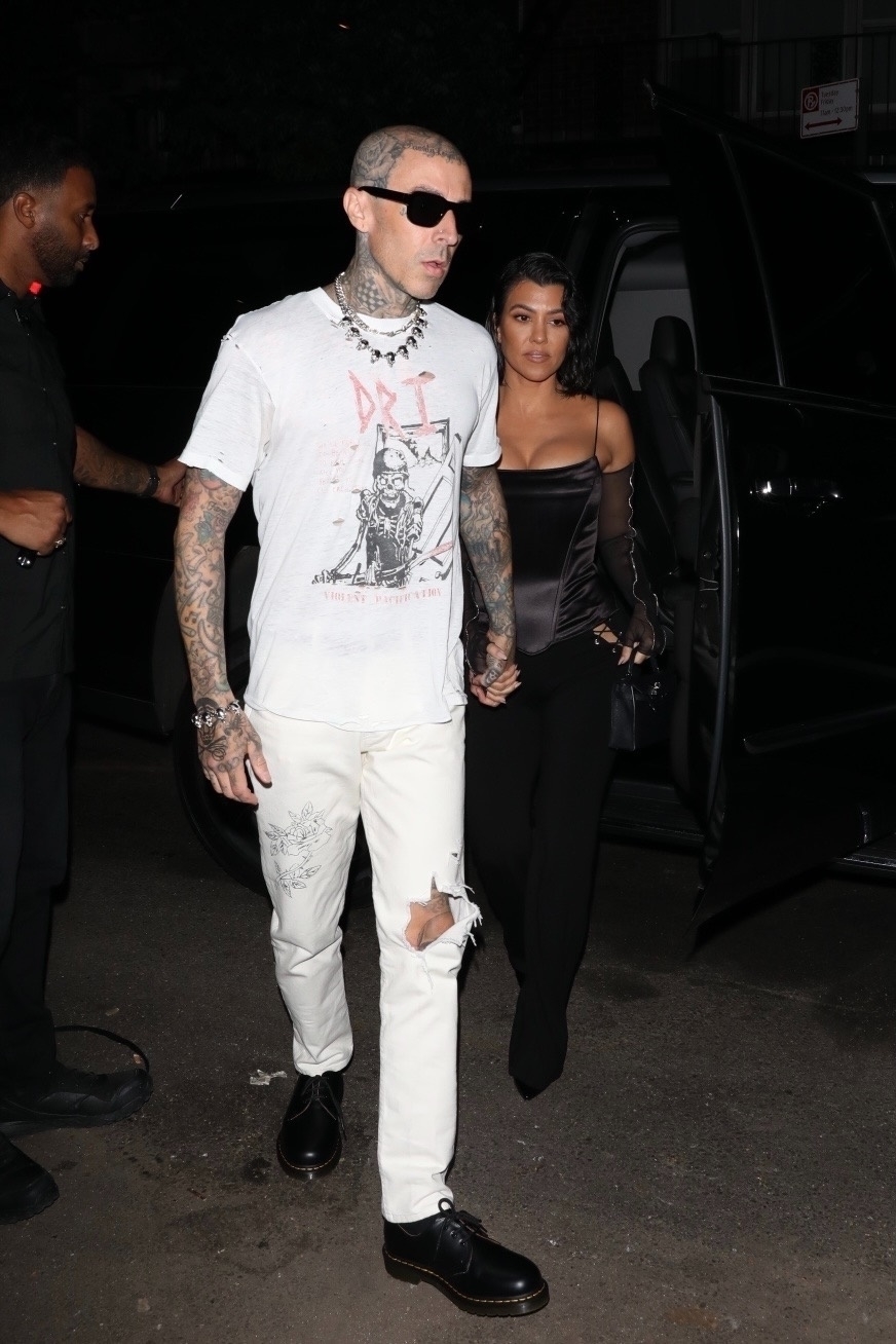 Access_Kardashian_6.jpg