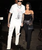 Access_Kardashian_2.jpg