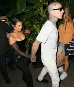 Access_Kardashian_21.jpg