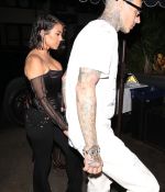 Access_Kardashian_7.jpg