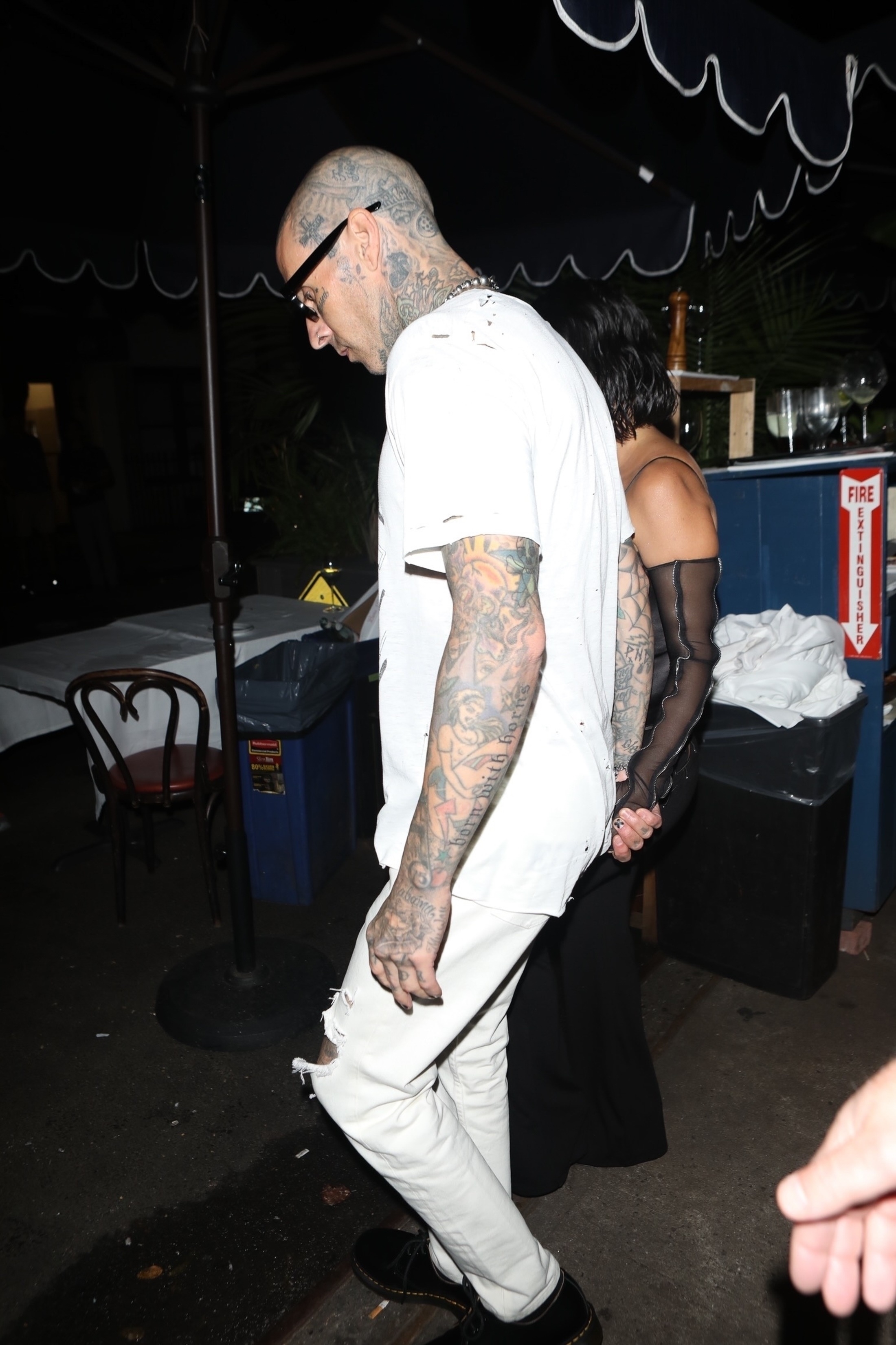 Access_Kardashian_2.jpg