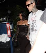 Access_Kardashian_1.jpg