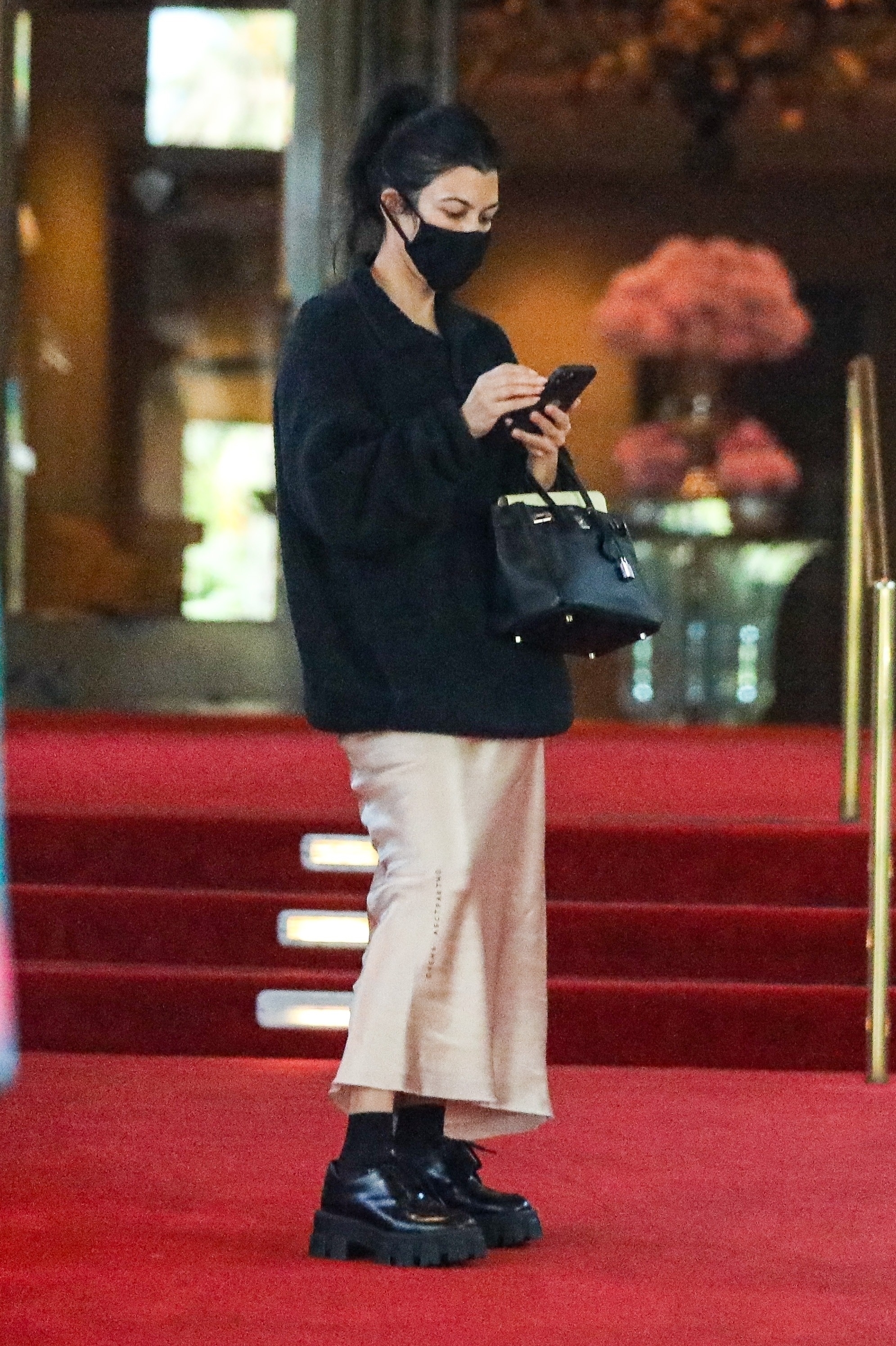 Access_Kardashian_3.jpg