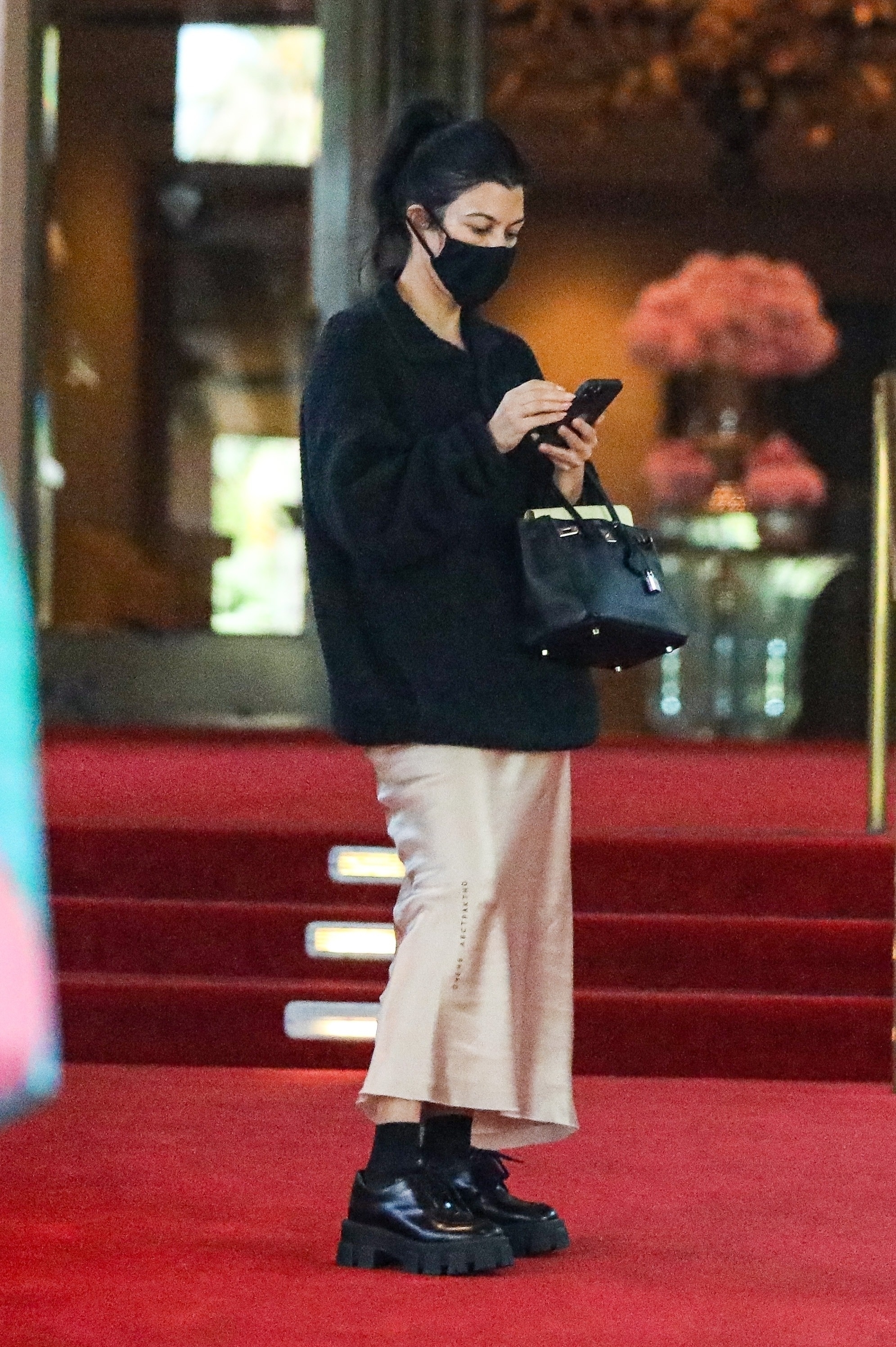 Access_Kardashian_4.jpg
