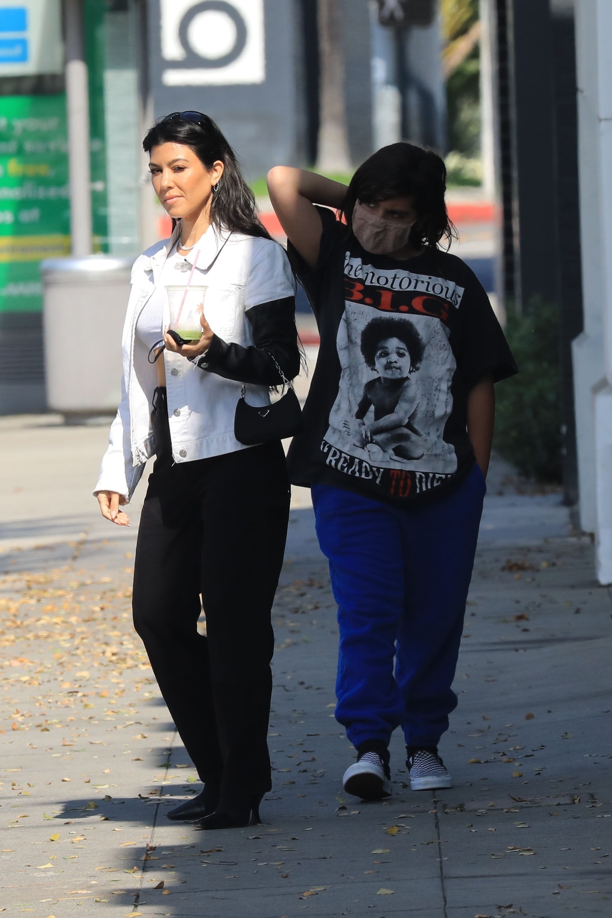 Access_Kardashian_103.jpg