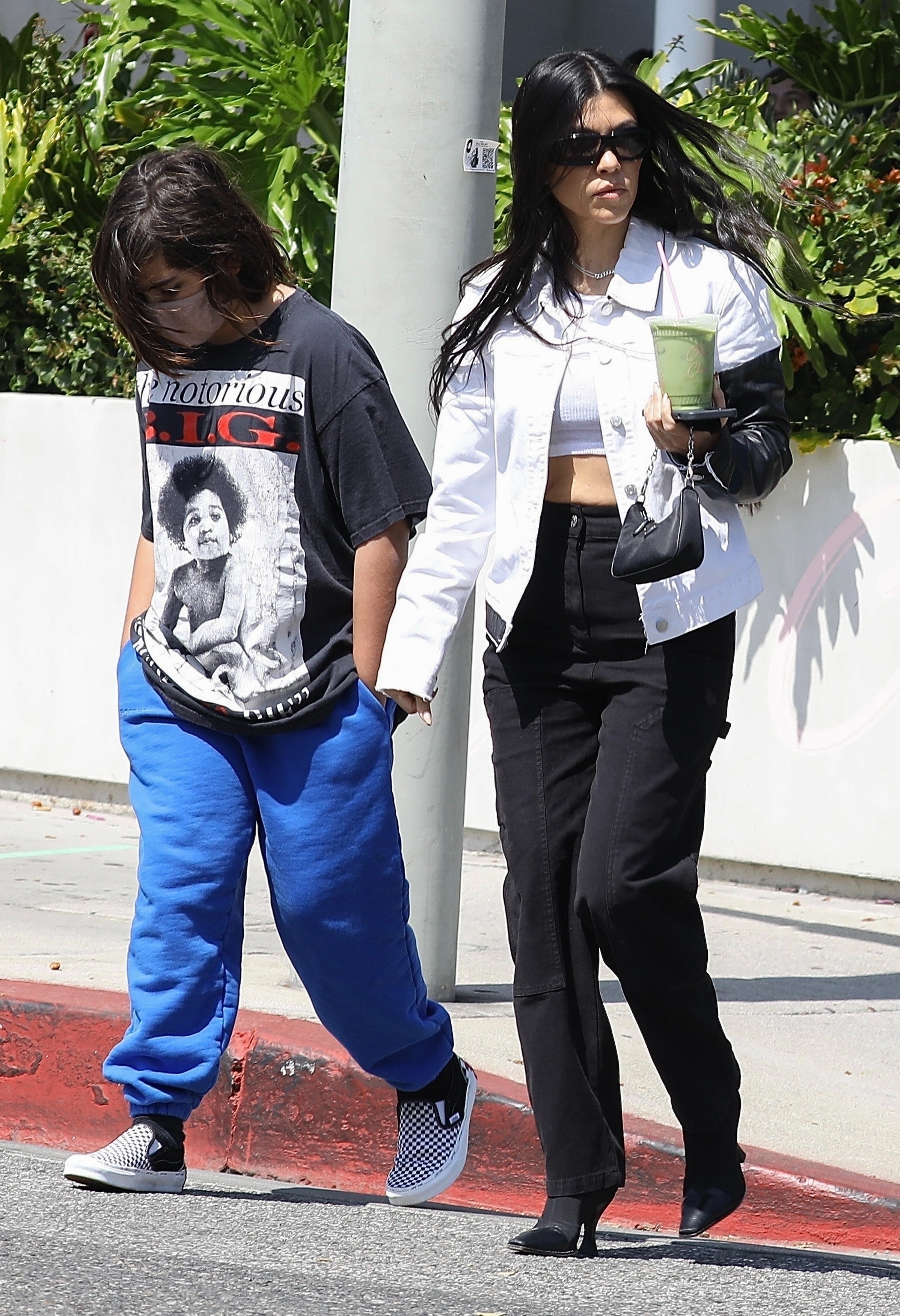 Access_Kardashian_12.jpg