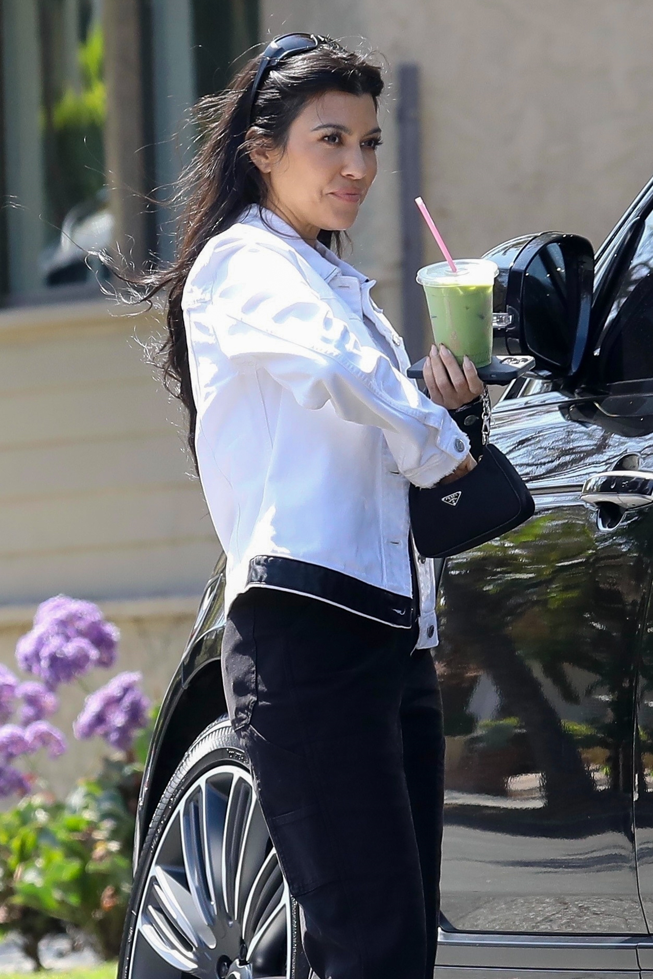 Access_Kardashian_2.jpg