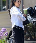 Access_Kardashian_2.jpg