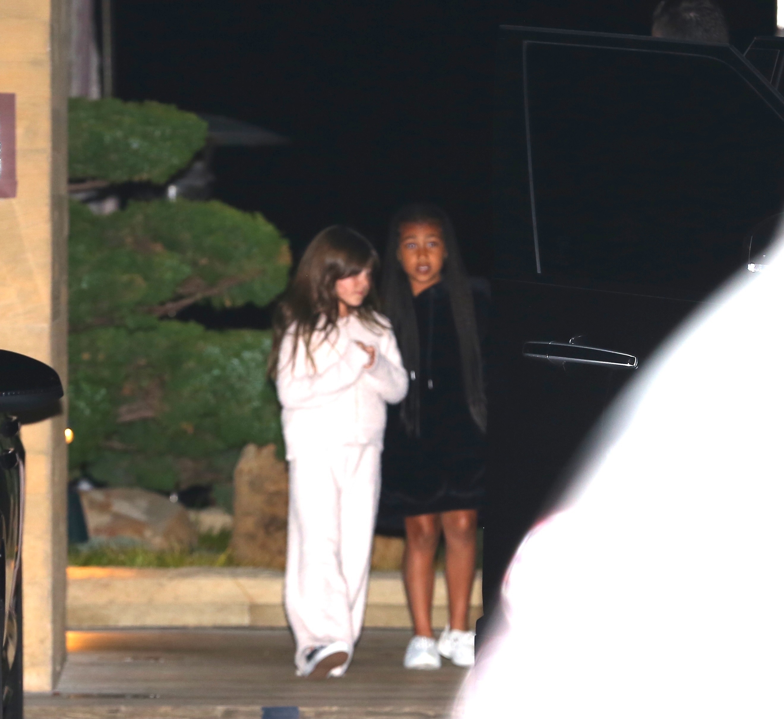 Access_Kardashian_12.jpg