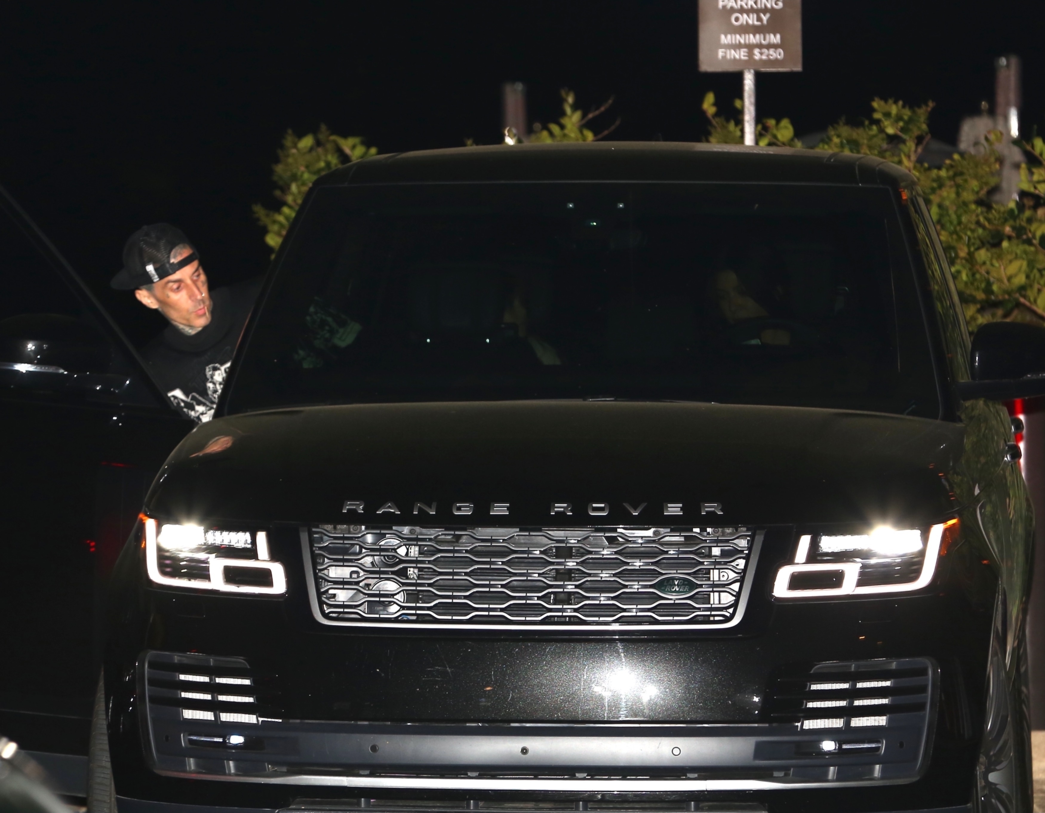 Access_Kardashian_17.jpg