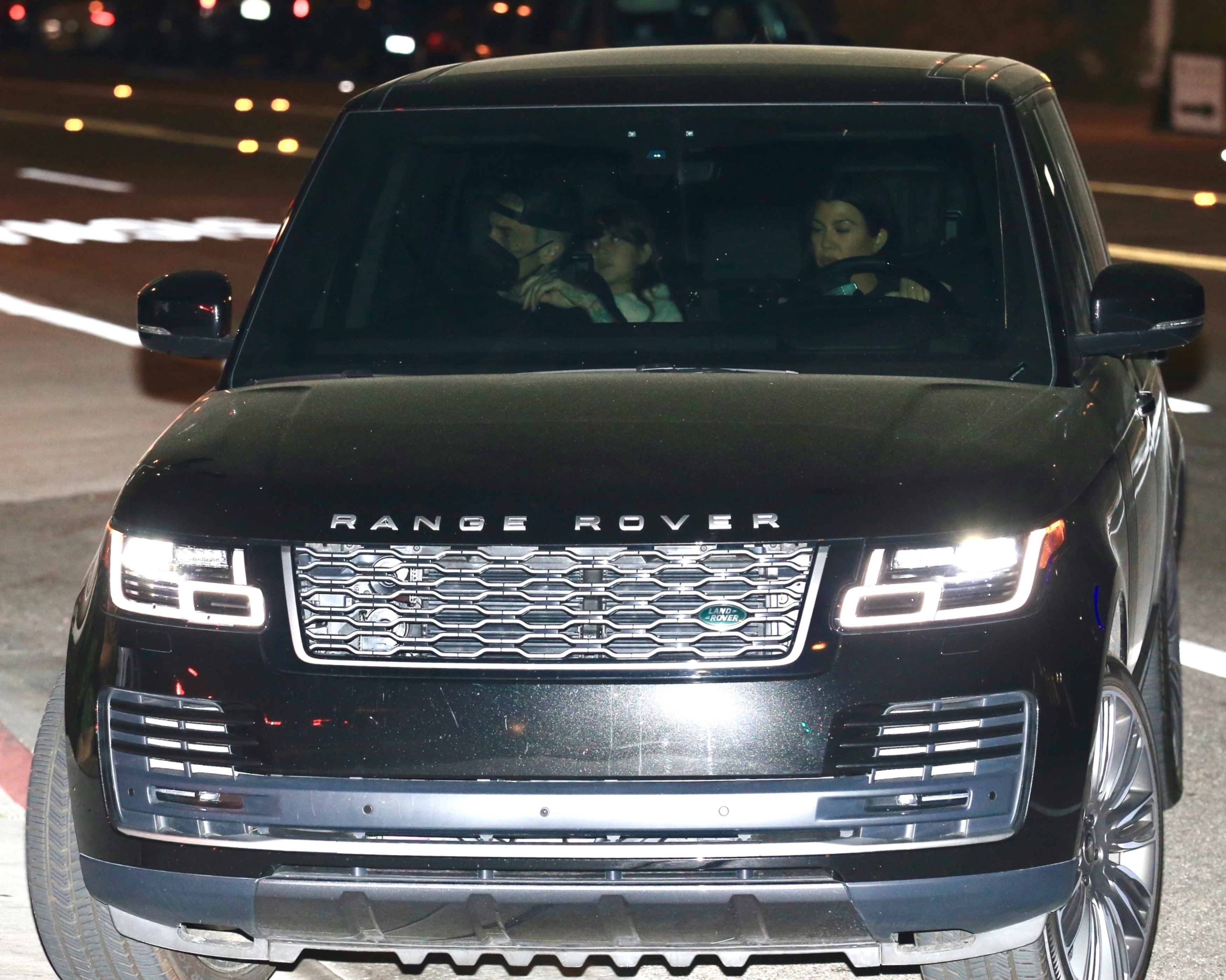 Access_Kardashian_6.jpg