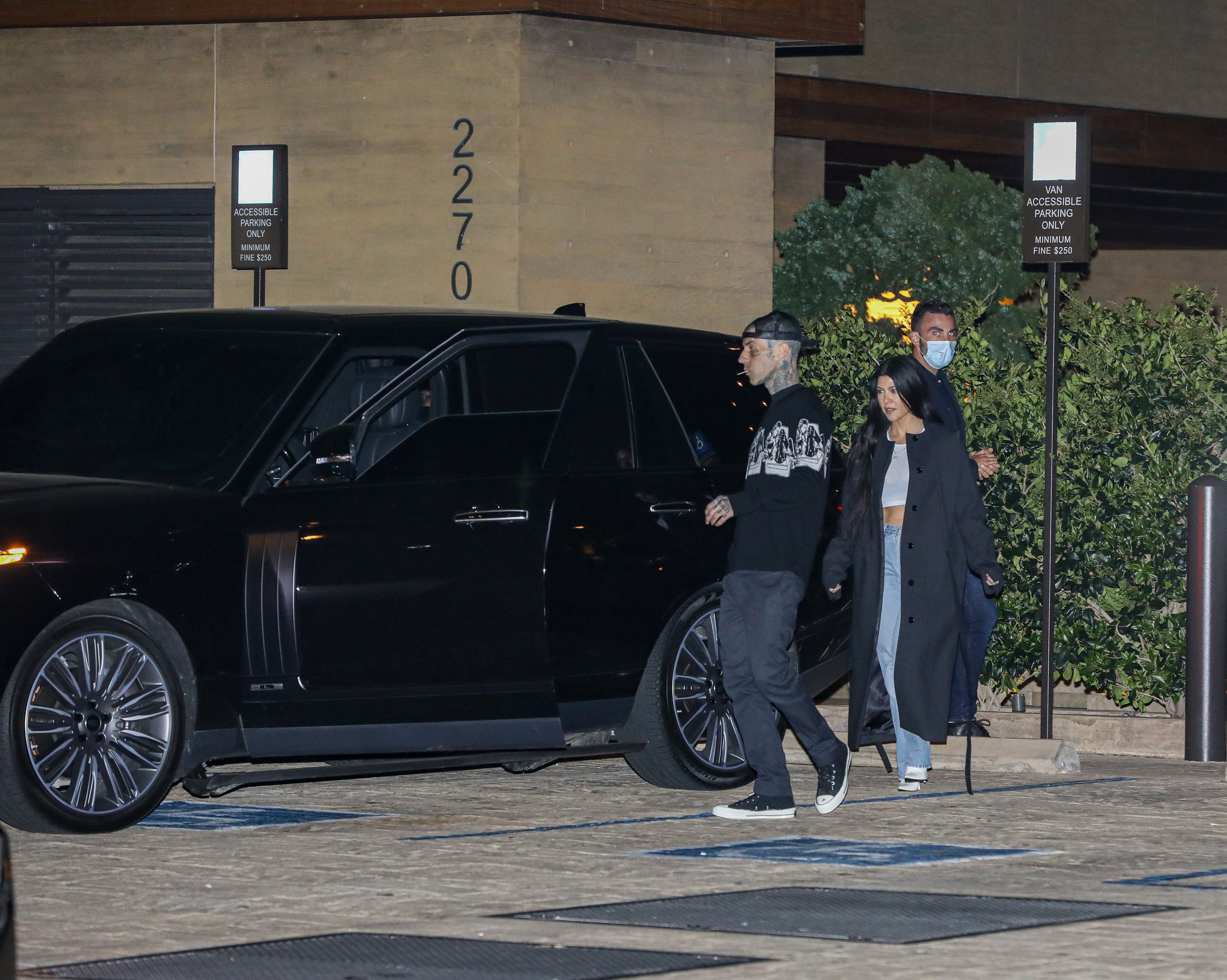 Access_Kardashian_60.jpg