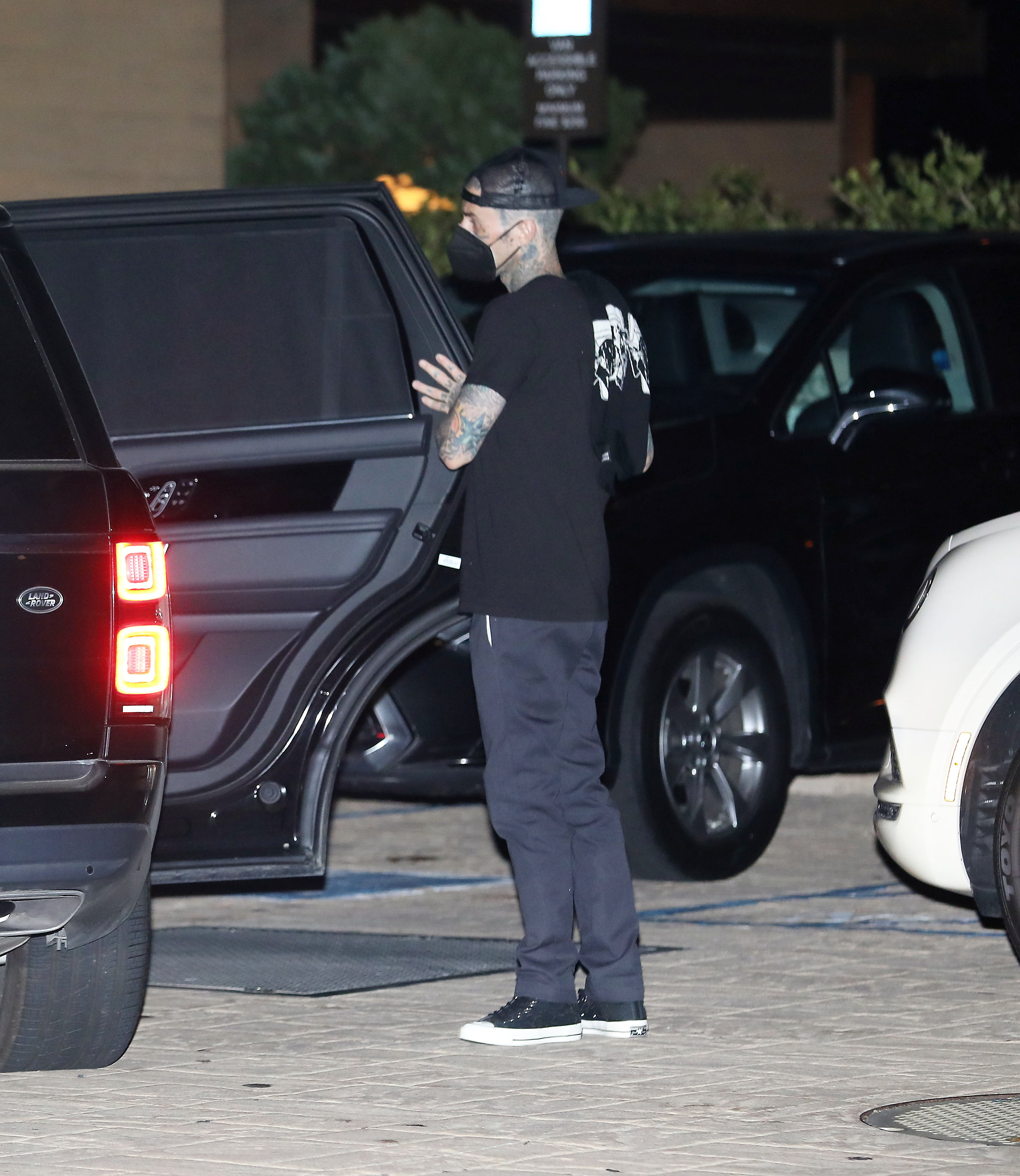 Access_Kardashian_64.jpg