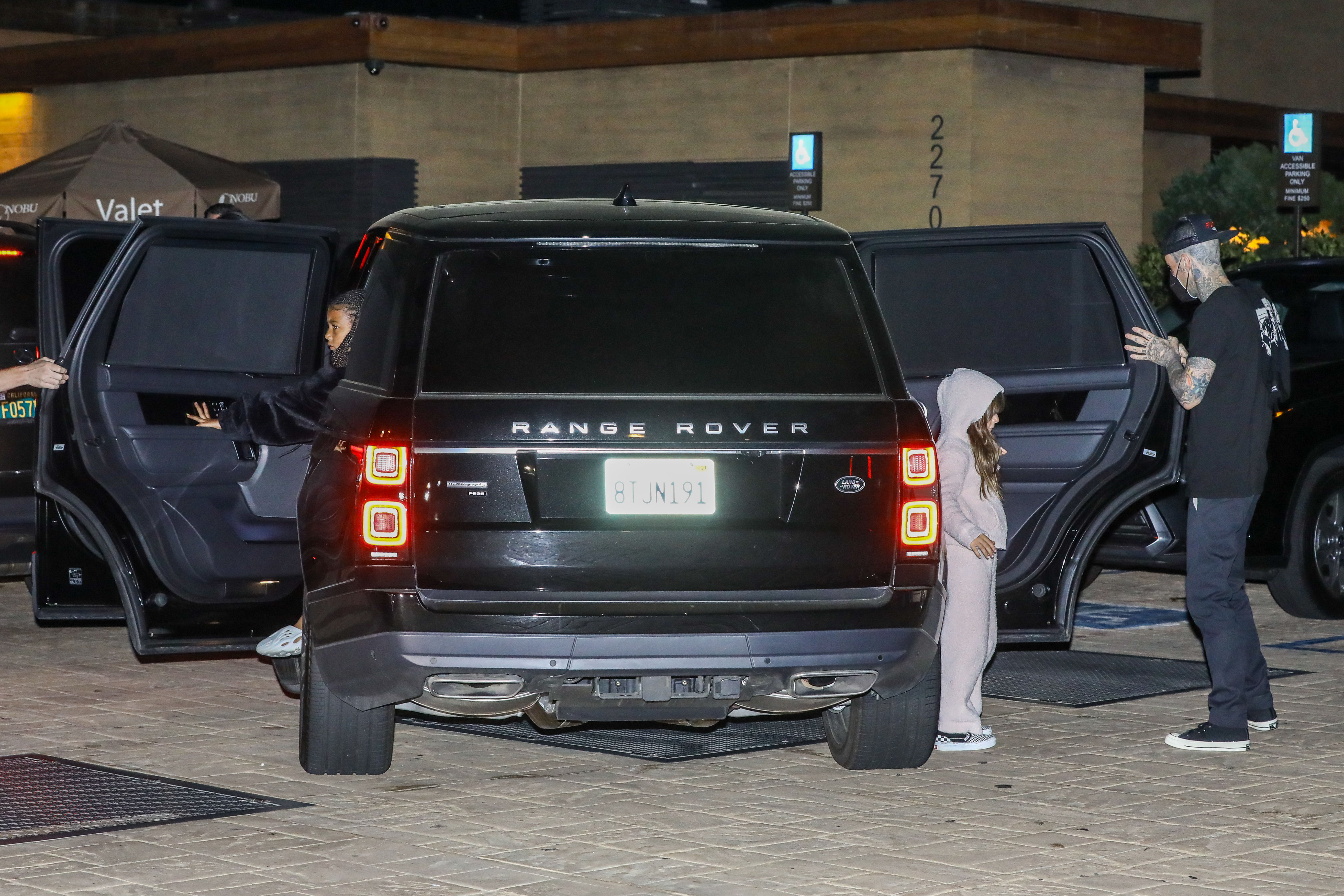 Access_Kardashian_67.jpg
