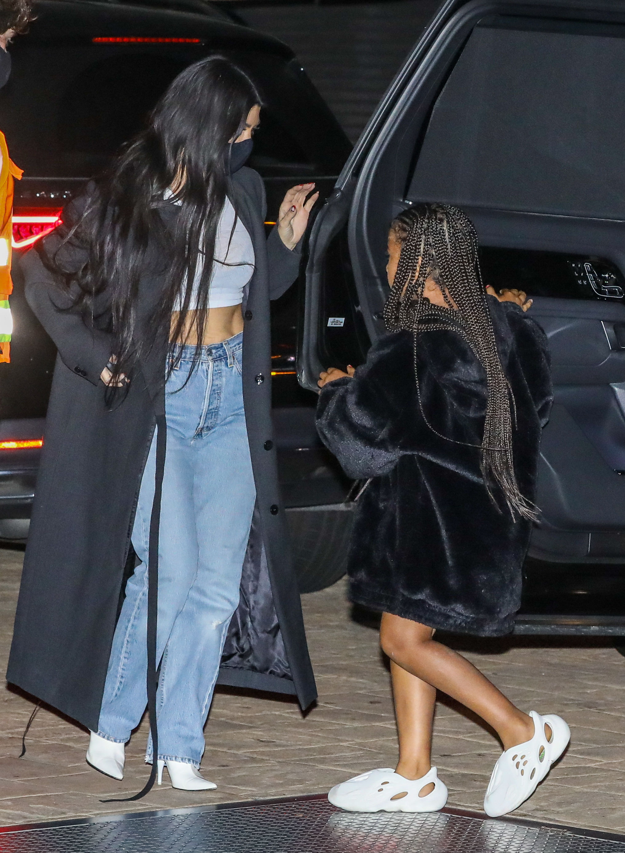 Access_Kardashian_78.jpg
