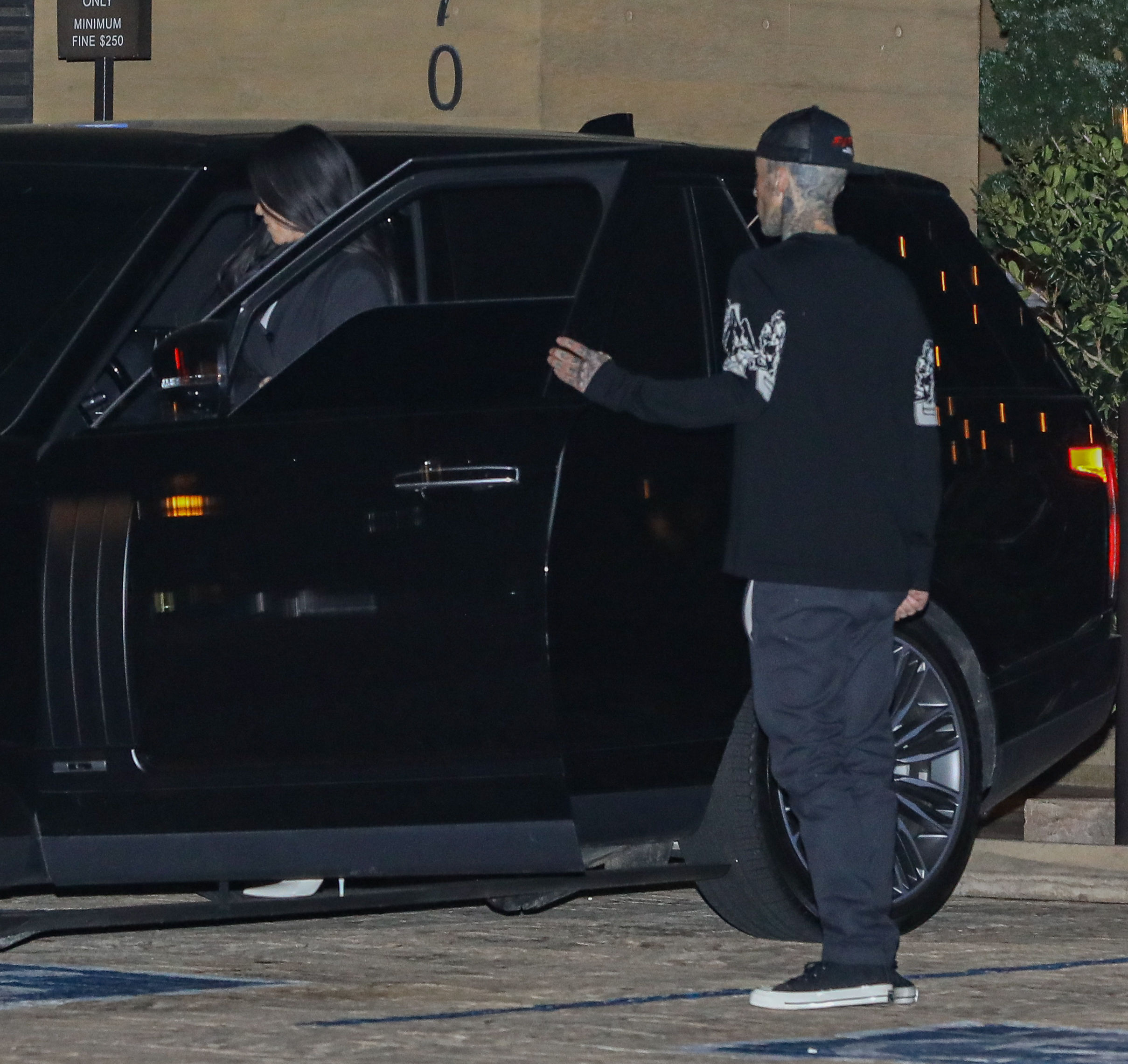 Access_Kardashian_88.jpg