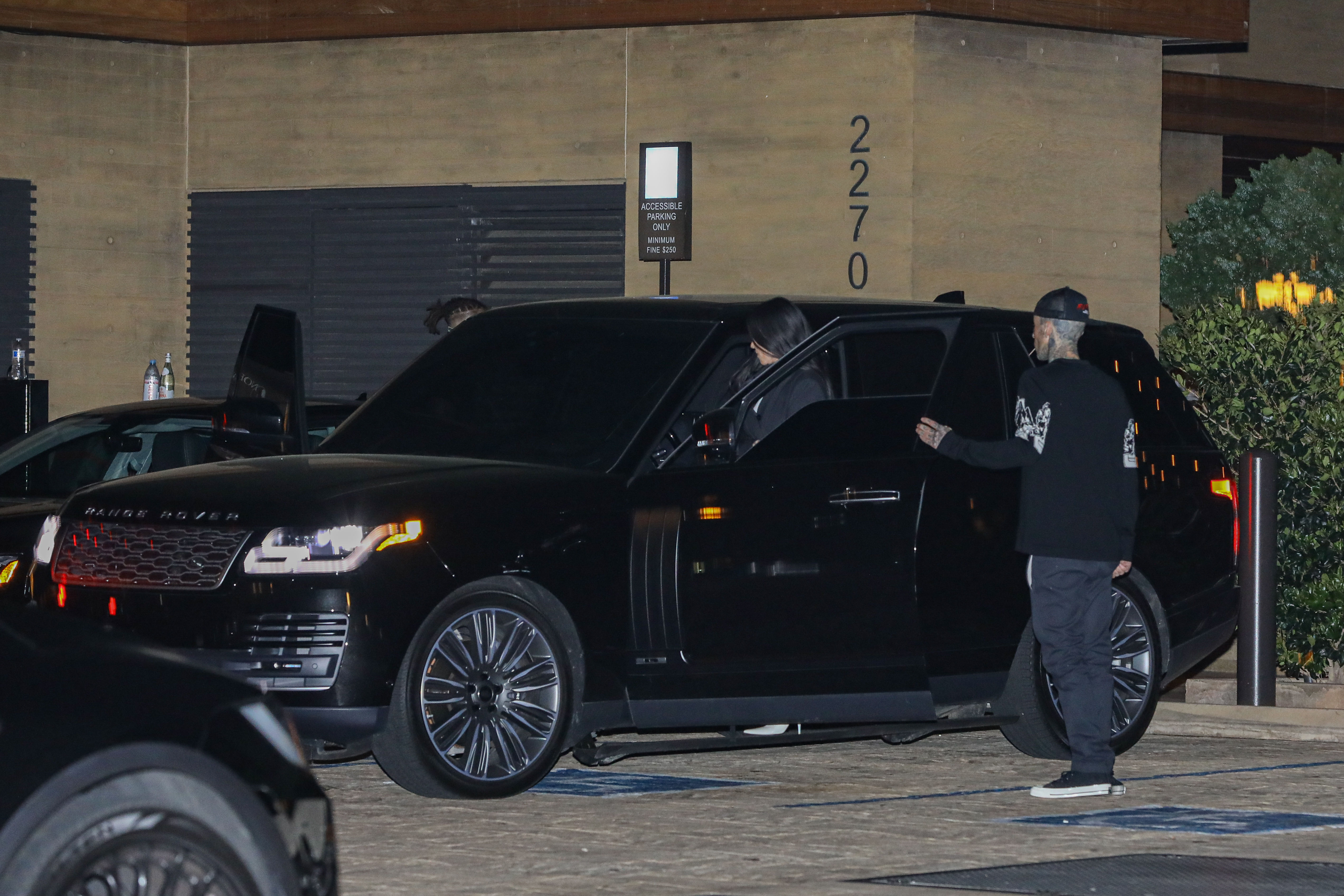 Access_Kardashian_89.jpg