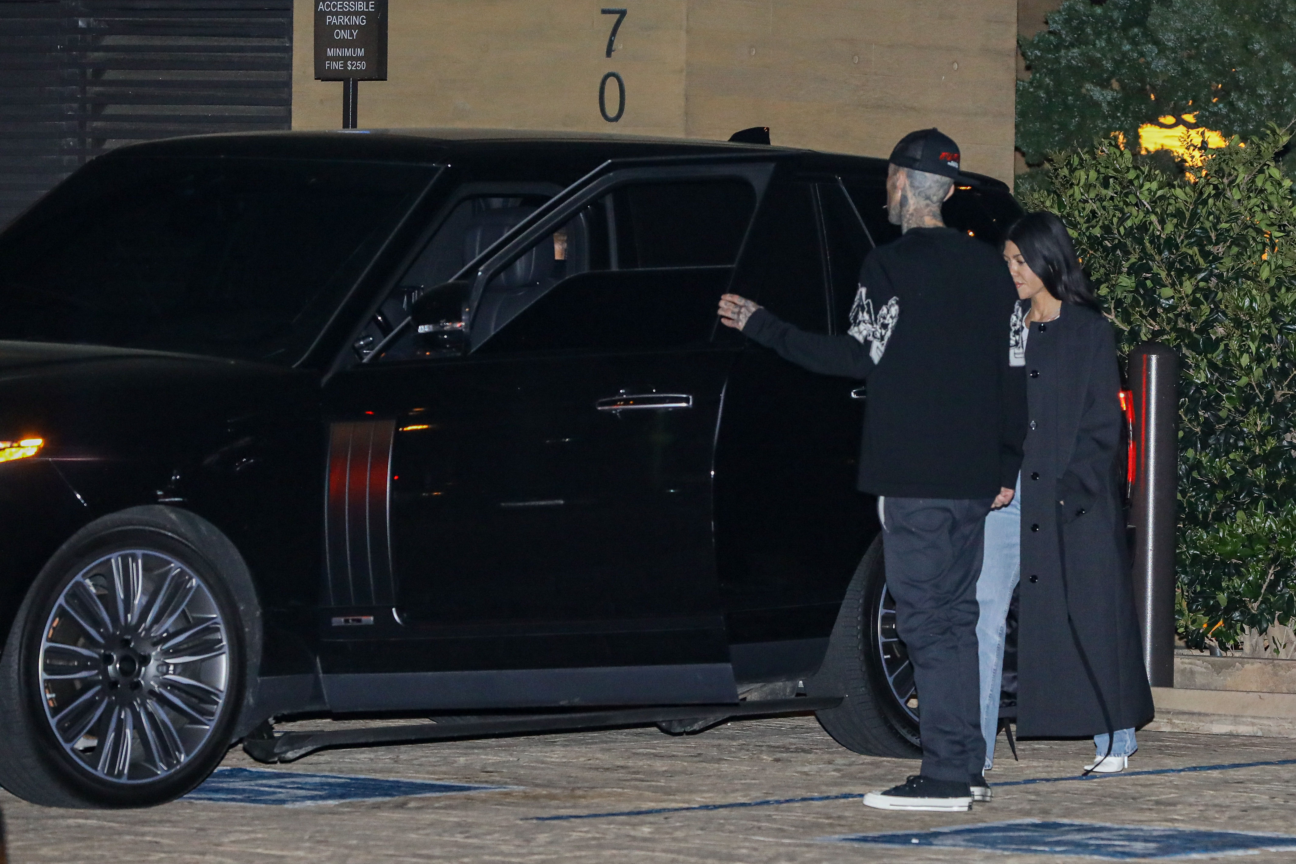 Access_Kardashian_91.jpg