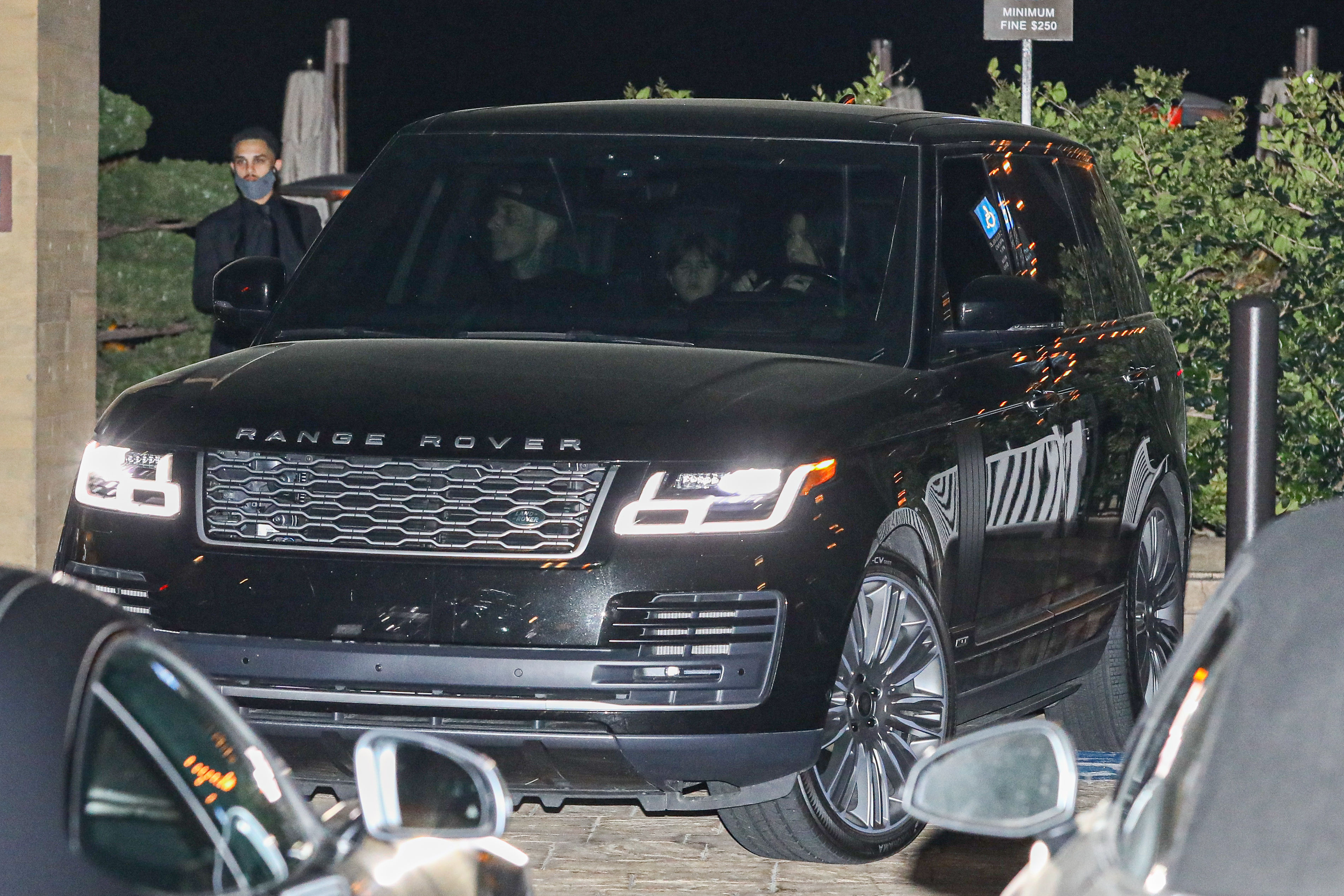Access_Kardashian_94.jpg