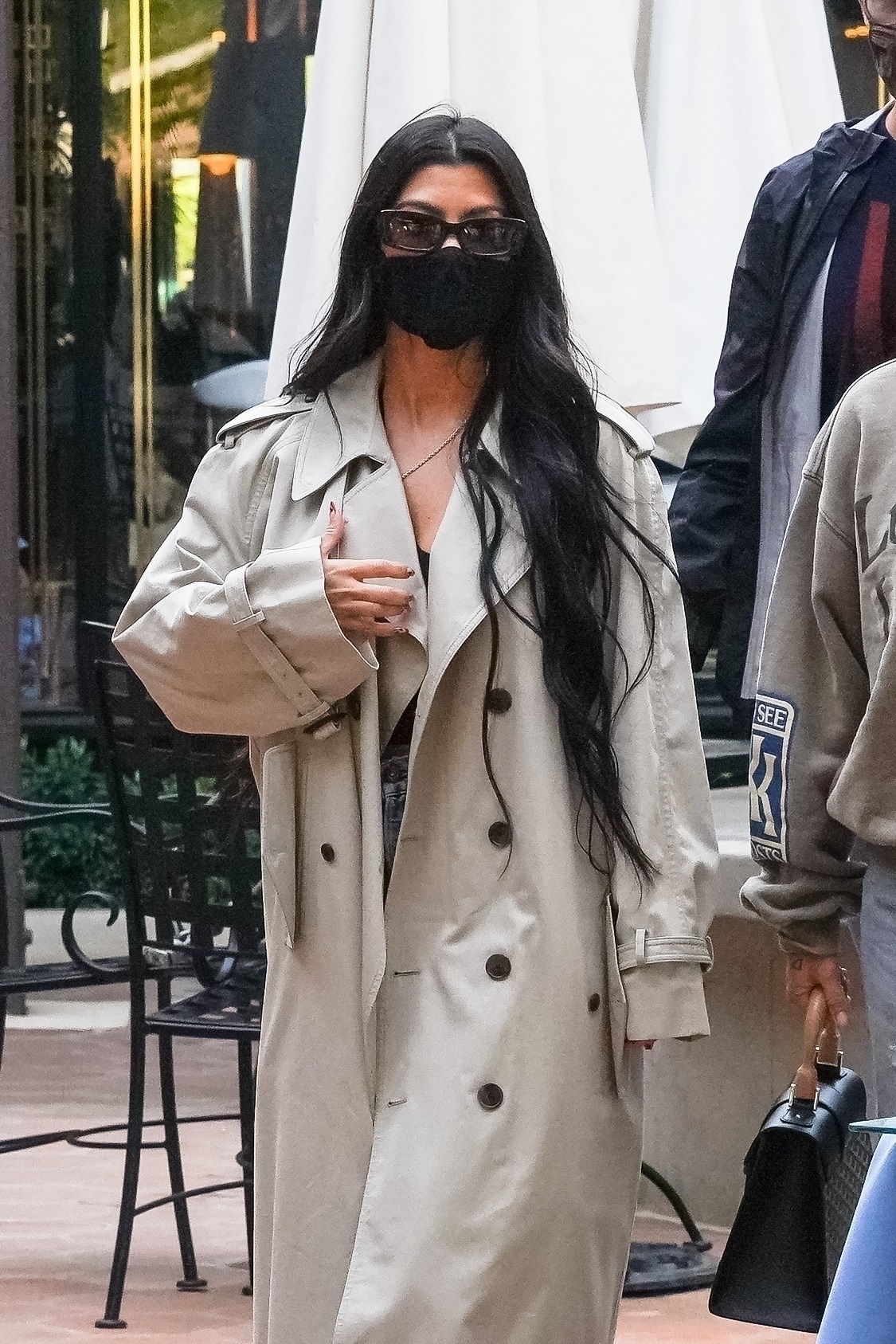 Access_Kardashian_2.jpg