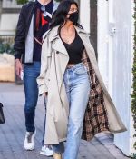 Access_Kardashian_88.jpg