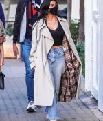 Access_Kardashian_98.jpg