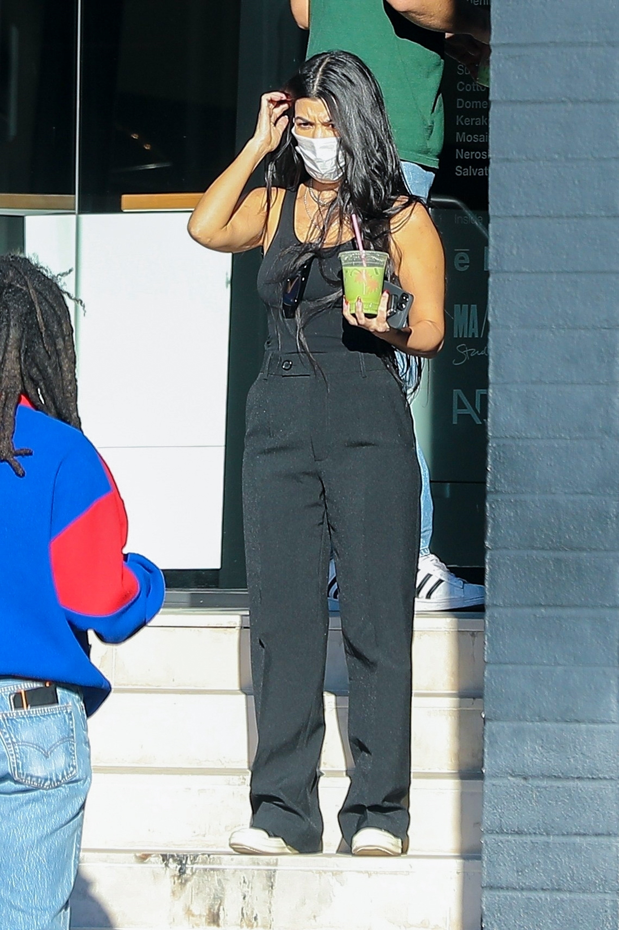 Access_Kardashian_7.jpg