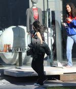 Access_Kardashian_12.jpg