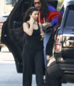 Access_Kardashian_4.jpg