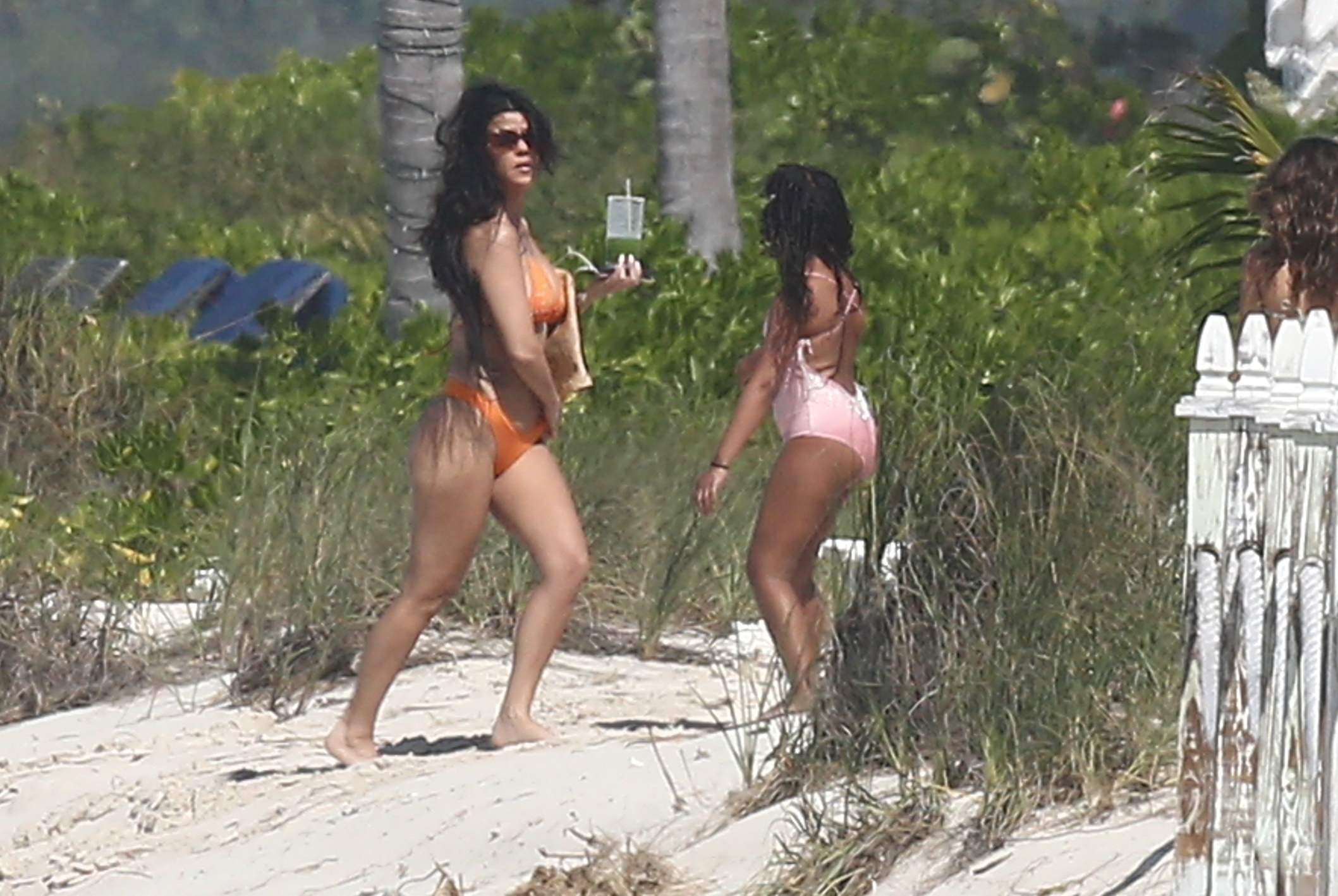 Access_Kardashian_14.jpg