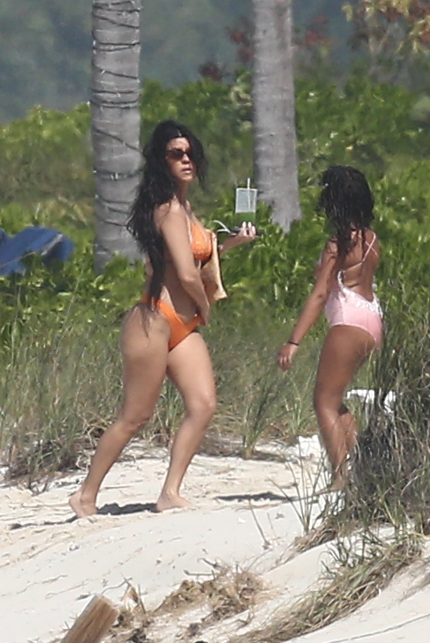 Access_Kardashian_15.jpg