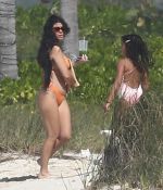 Access_Kardashian_18.jpg