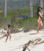 Access_Kardashian_19.jpg