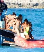 Access_Kardashian_33.jpg