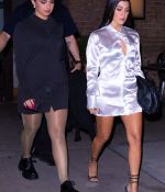 Access_Kardashian_12.jpg
