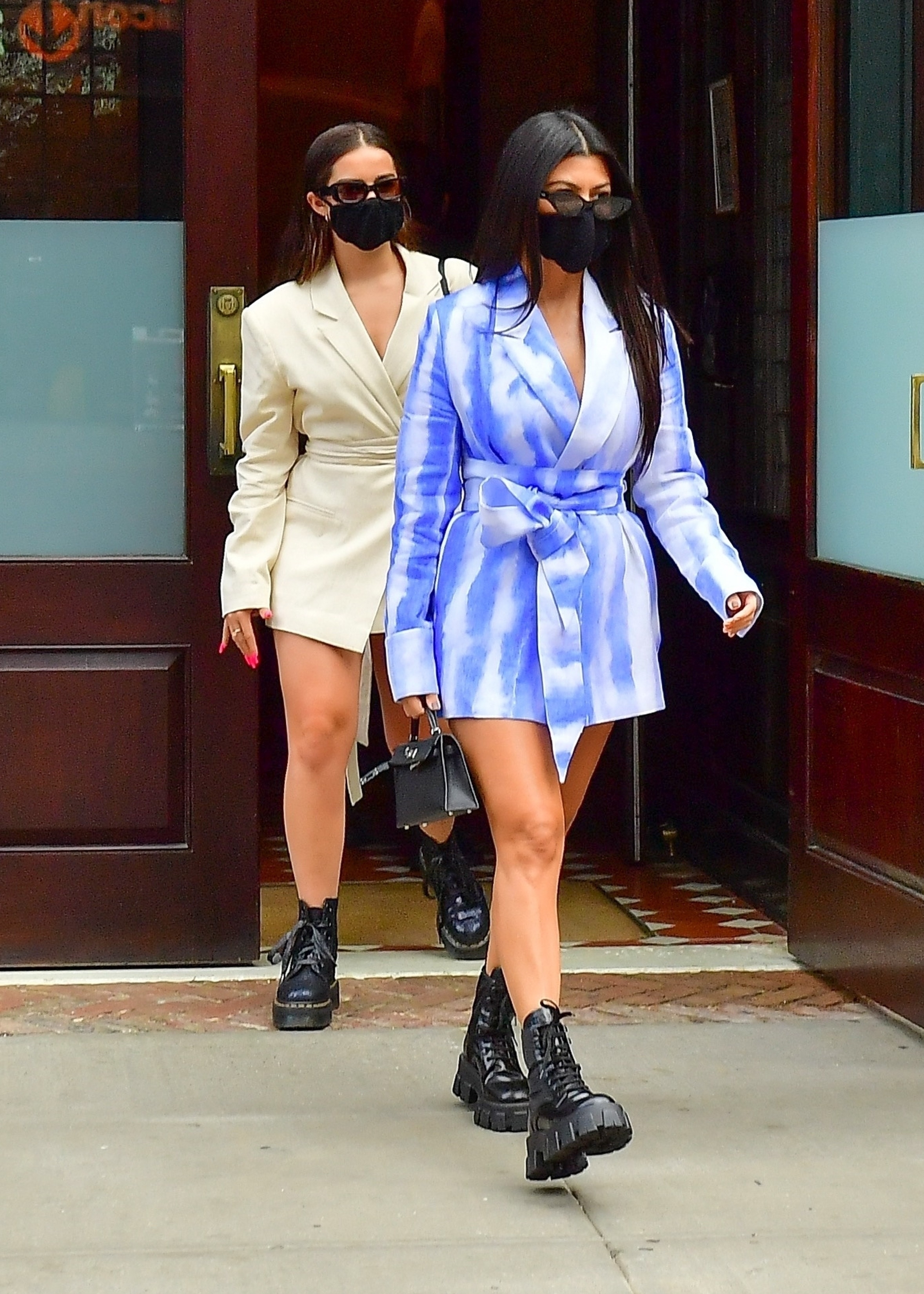 Access_Kardashian_6.jpg