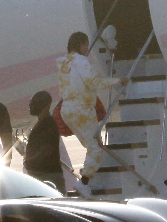 Access_Kardashian_2.jpg