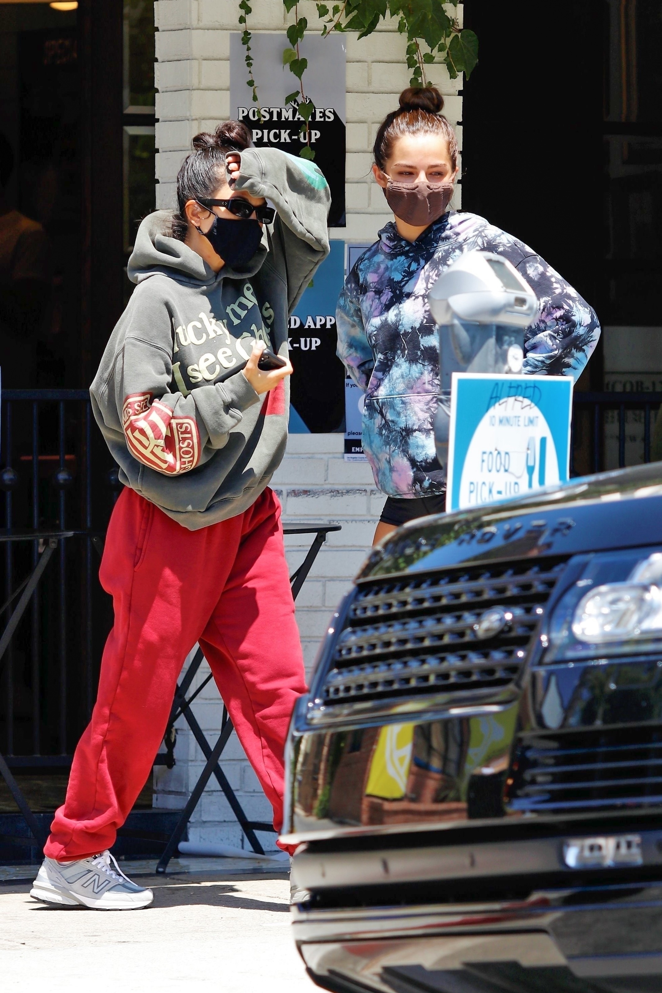 Access_Kardashian_2.jpg