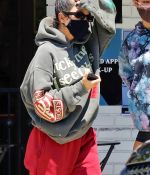 Access_Kardashian_1.jpg