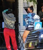 Access_Kardashian_8.jpg